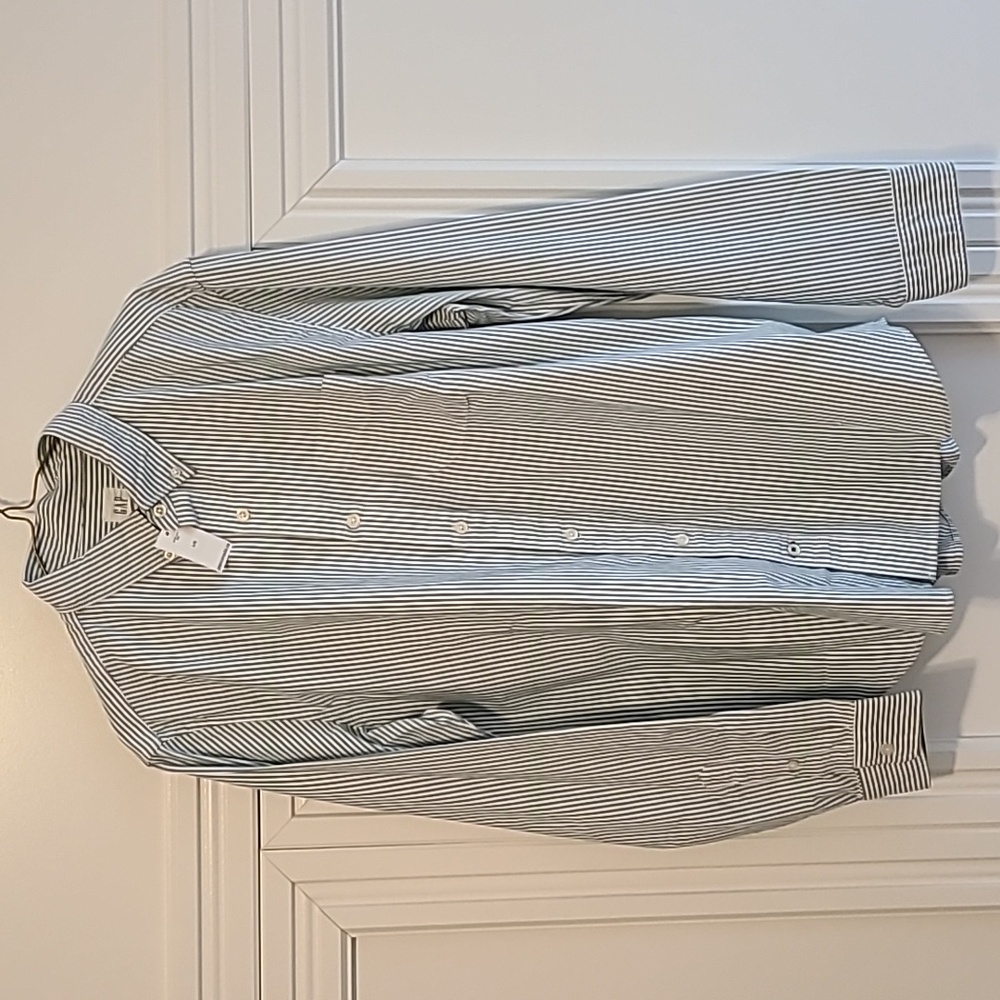 GAP mens striped button up sz L